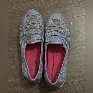 Baretraps Holeigh Size 8M